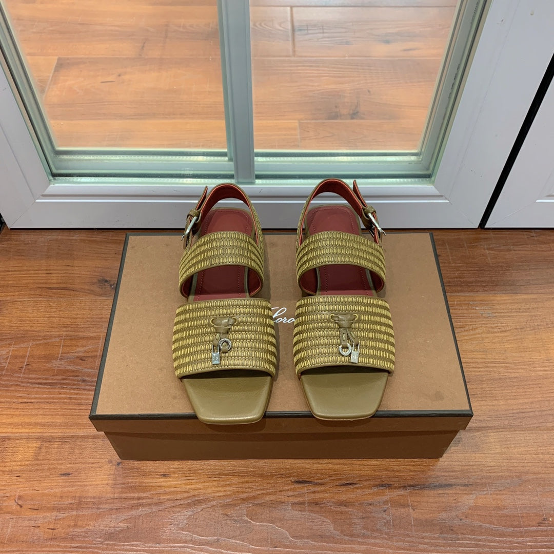 LP RAFFIA CHARMS STRAP FLATS SANDAL OLIVE CALFSKIN