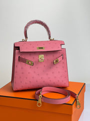 KELLY BAG 20 IN ROUGE PINK OSTRICH LEATHER WITH GOLD HARDWARE