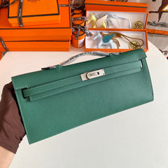 KELLY CUT 31 IN GREEN FOREST CALFSKIN WITH SILVER HARDWARE