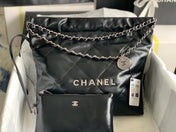 CC MEDIUM 37 HANDBAG IN BLACK SHINY CALFSKIN SILVER HARDWARE