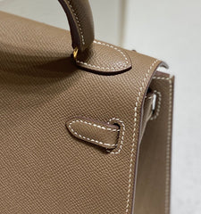 KELLY MINI 20 BAG IN MEDIUM BROWN CALFSKIN WITH GOLD HARDWARE