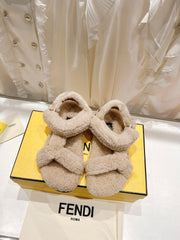 FENDI DAD SANDAL IN HAZELNUT BEIGE FLEECE