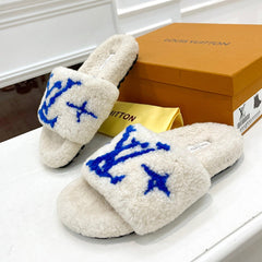 LV FLAT SLIPPER IN WHITE MIX COBALT BLUE SHEARLING