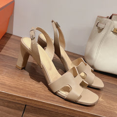 HOLY 75 SANDAL IN BISQUE BEIGE GRAINED CALFSKIN