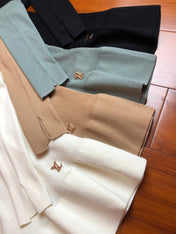 LV 25S CREW NECK RUFFLE PULLOVER 0081