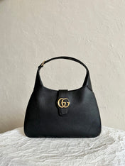 APHRODITE MEDIUM 39 SHOULDER BAG IN BLACK CALFSKIN