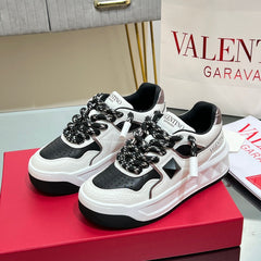 VALENTINO 25S GARAVANI ONE STUD XL PLATFORM SNEAKERS IN WHITE MIX BLACK LAMBSKIN