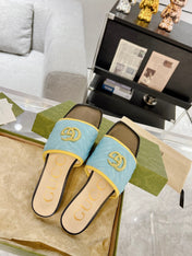 GG EXCLUSIVE SLIDE SANDAL SKY AND BLACK CALFSKIN