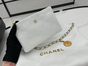 CC MEDIUM 37 HANDBAG IN WHITE CALFSKIN GOLD HARDWARE