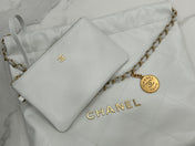 CC MEDIUM 37 HANDBAG IN WHITE CALFSKIN GOLD HARDWARE