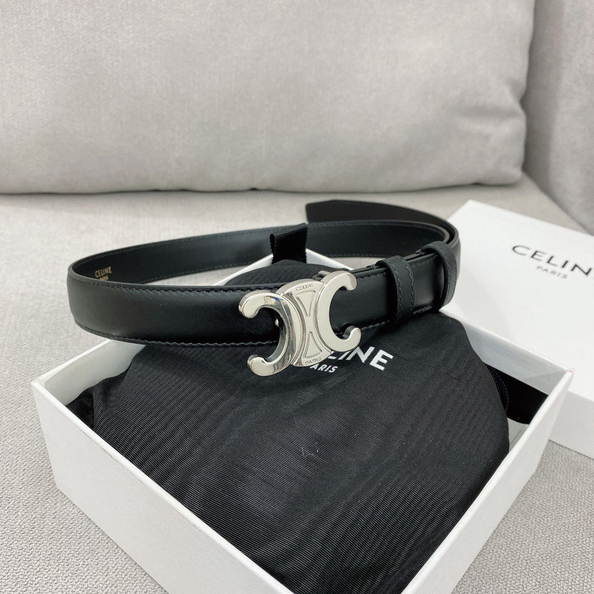 CELINE 25S TRIOMPHE BELT 25MM IN BLACK CALFSKIN SILVER HARDWARE 580680