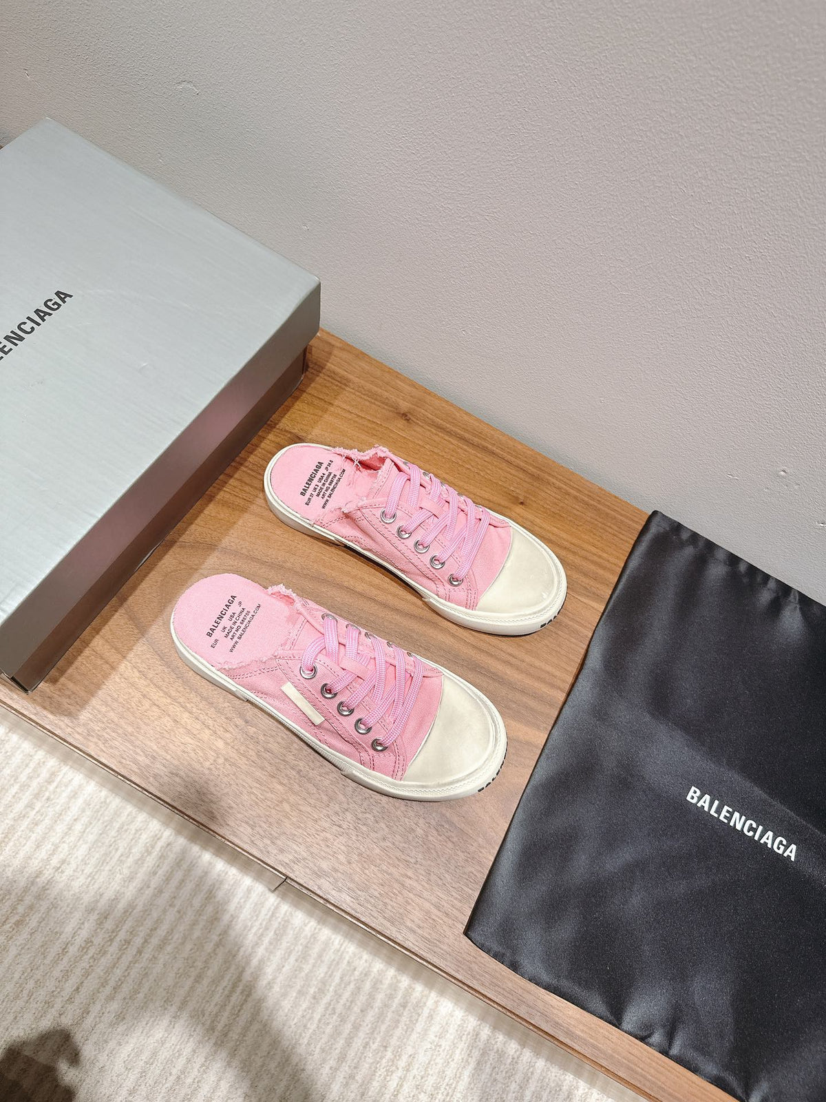 BALENCIAGA 25S SPORT CLOGS IN PINK CANVAS
