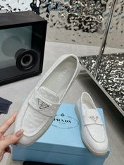 PRA OSTRICH PATTERN LOAFERS WHITE CALFSKIN