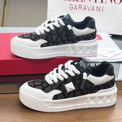 VALENTINO 25S GARAVANI ONE STUD XL PLATFORM SNEAKERS IN WHITE LAMBSKIN AND BROWN CANVAS