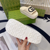 INTERLOCKING G SLIDE SANDAL IN WHITE CREAM IMPORTED TPU