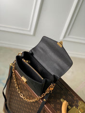 POCHETTE MÉTIS EAST WEST 21 IN GUN METAL EMBOSSED CALFSKIN GOLD HARDWARE