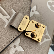 POCHETTE MÉTIS EAST WEST 21 IN BEIGE MONOGRAM EMPREINTE CALFSKIN EMBOSSED LOGO