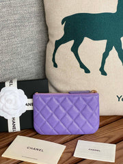 CC CLASSIC SMALL 15 ZIPPED POUCH IN AMETHYST PURPLE GRAINED CALFSKIN