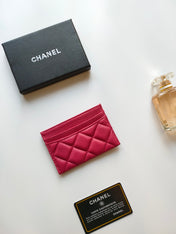 CC CARD HOLDER 11.2 RED PINK GRAINED CALFSKIN GOLD ICON