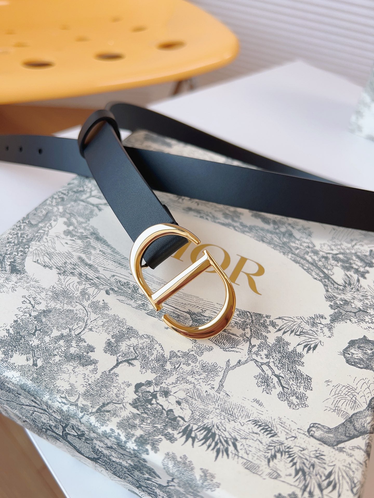 DIOR 25S BELT 20 MM IN BLACK CALFSKIN 613183