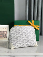 VENDÔME COSMETIC POUCH 17 IN WHITE GOYARDINE CANVAS AND CALFSKIN TRIM