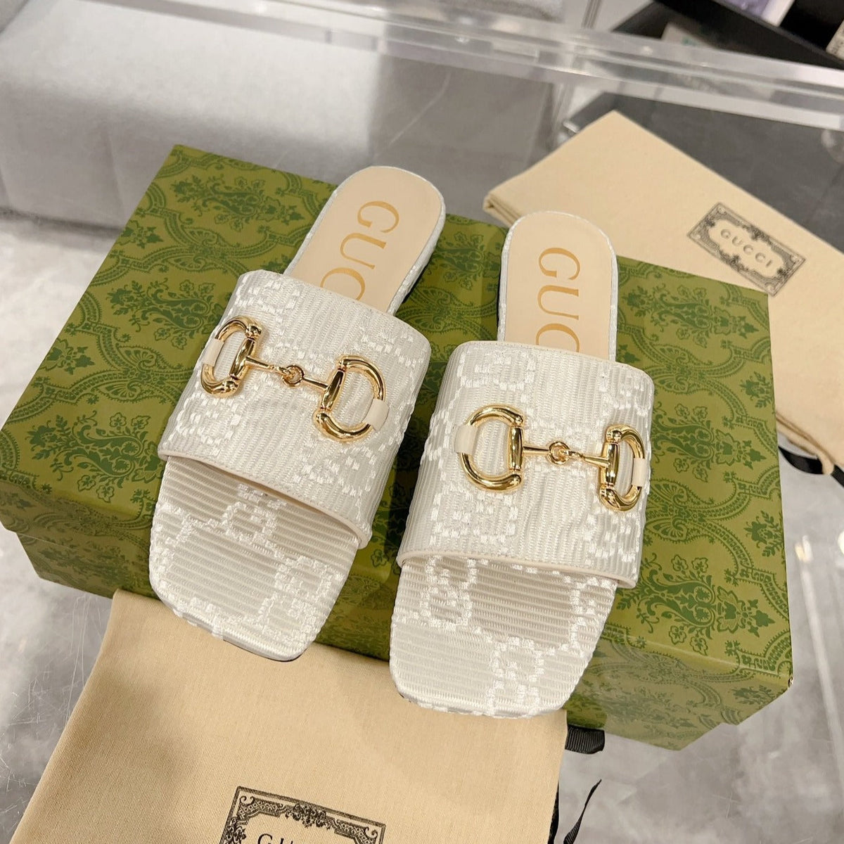 GG CHUNKY SLIDE SANDAL SILVER CALFSKIN