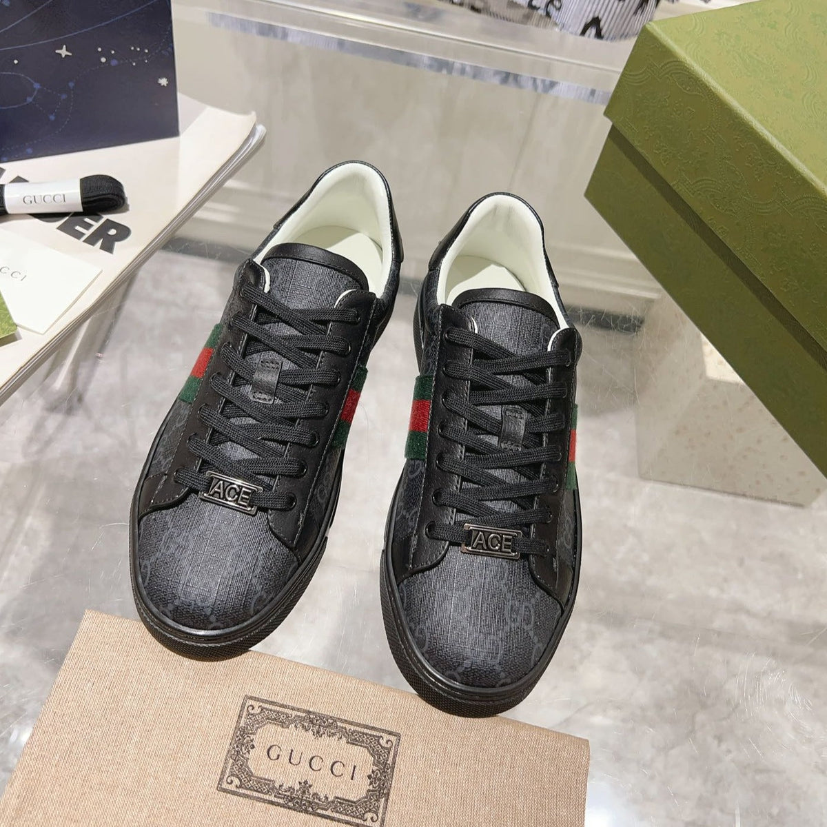 GG ACE GG SUPREME TRAINER BLACK CALFSKIN WITH PATTERNS