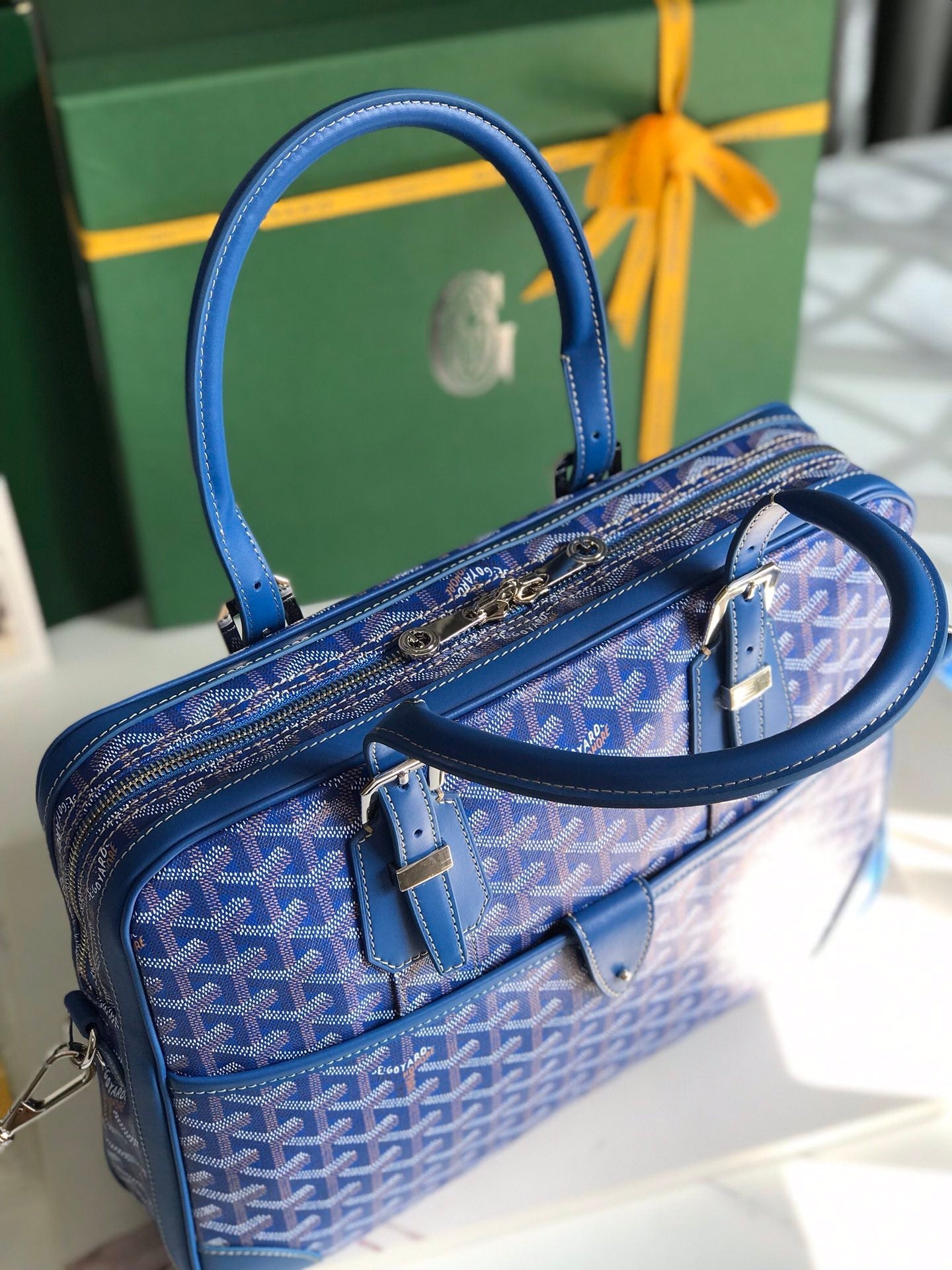AMBASSADE DOCUMENT CASE 35 IN SAPPHIRE BLUE GOYARDINE CANVAS