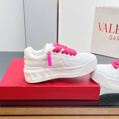 VALENTINO 25S GARAVANI ONE STUD XL PLATFORM SNEAKERS IN PINK MIX WHITE LAMBSKIN