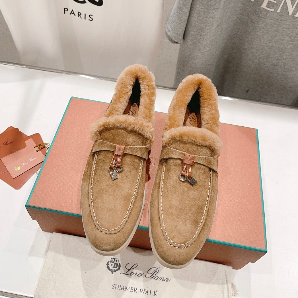 LP SUMMER CHARMS WALK LOAFERS TAWNY FLEECE