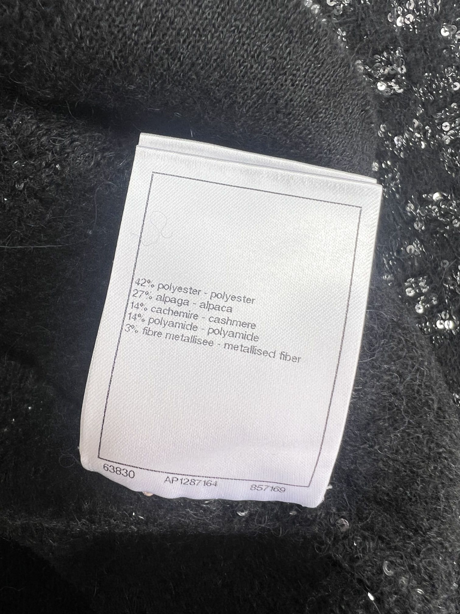 CHANEL CARDIGAN STYLE 26