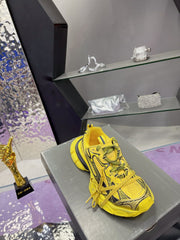 3XL SNEAKER IN YELLOW MIX BLACK MESH AND POLYURETHANE