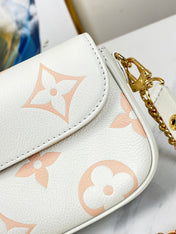 WALLET ON CHAIN IVY 23 IN WHITE PINK MONOGRAM EMPREINTE LEATHER