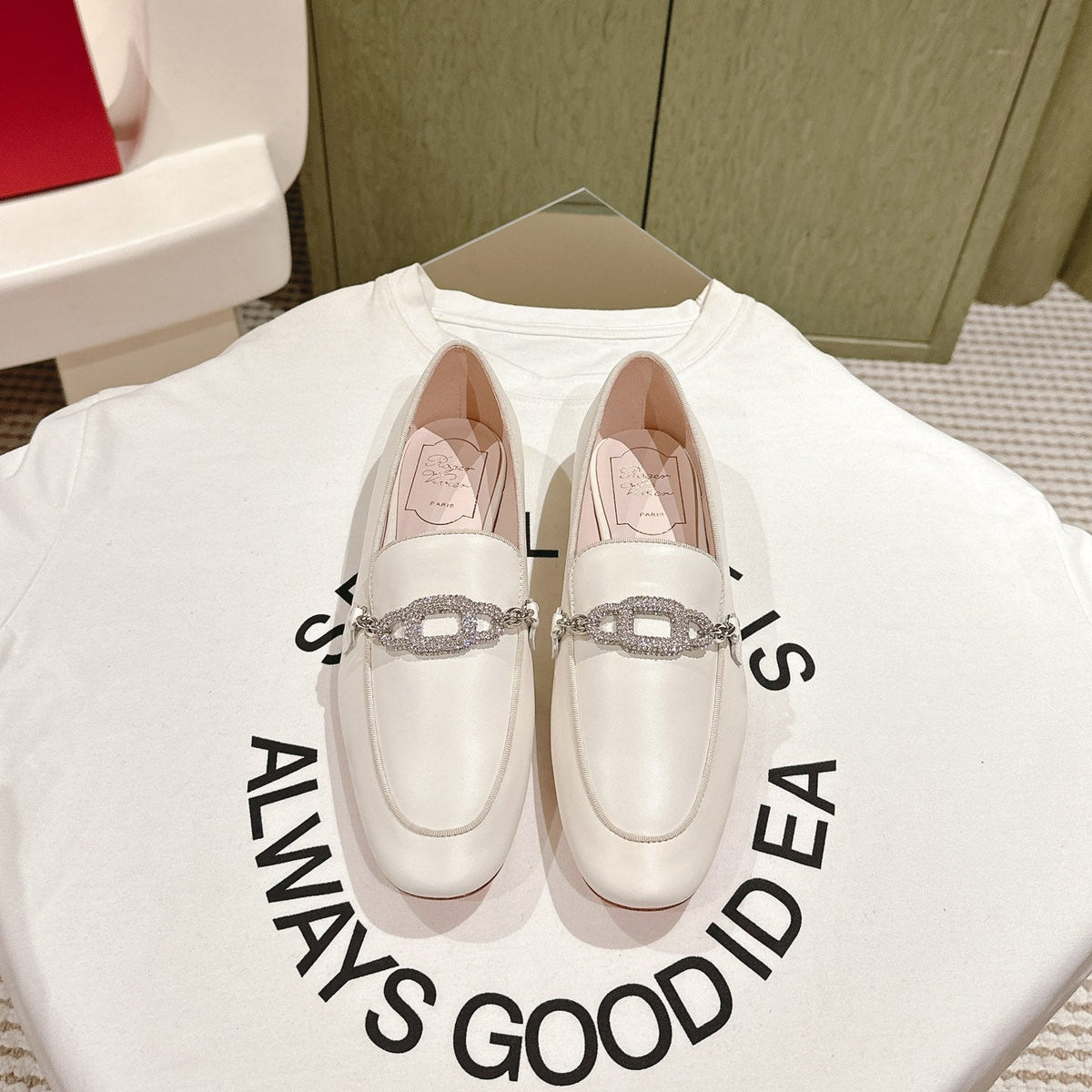 STRASS CHAIN LOAFERS IN WHITE CALFSKIN WITH CRYSTAL CHAIN DETAIL