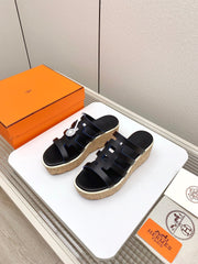 ISABELLA 30 SANDAL IN BLACK CALFSKIN