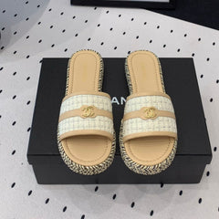 Double CC Women Beige Cream/ White Slippers Calfskin