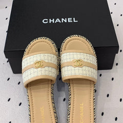 Double CC Women Beige Cream/ White Slippers Calfskin