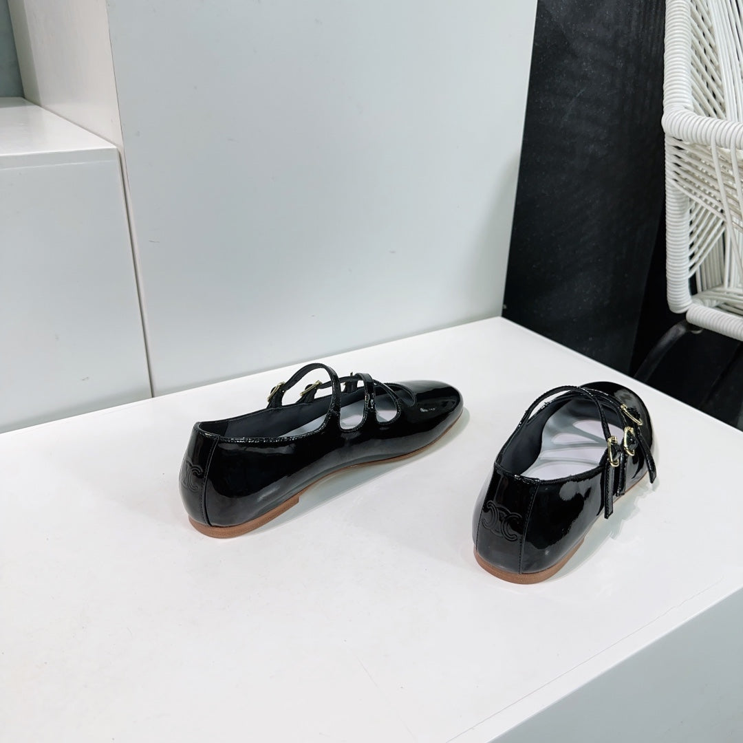 FLAT MARY JANE IN BLACK CALFSKIN