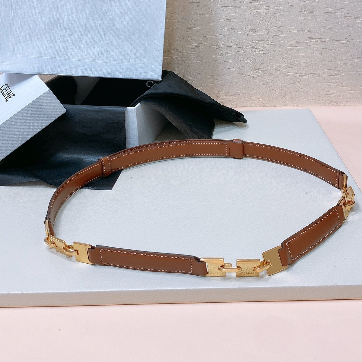 CL SMALL 18 MM SQUARE ADJUSTABLE BELT IN BRONZE BROWN LEATHER GOLD HARDWARE