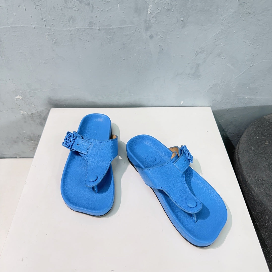 LW THONG SANDALS TRUE BLUE CALFSKIN