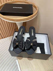 CC HIGH HEEL BLACK SATIN WITH WHITE RHINESTONES