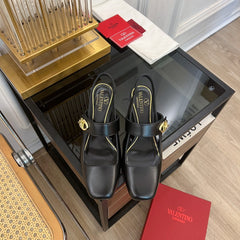 MARY-JANE VLOGO LOCKER SLINGBACK PUMPS BLACK SHEEPSKIN 60 MM