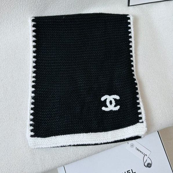 CHANEL 25S SCARF 200 IN CASHMERE 740365