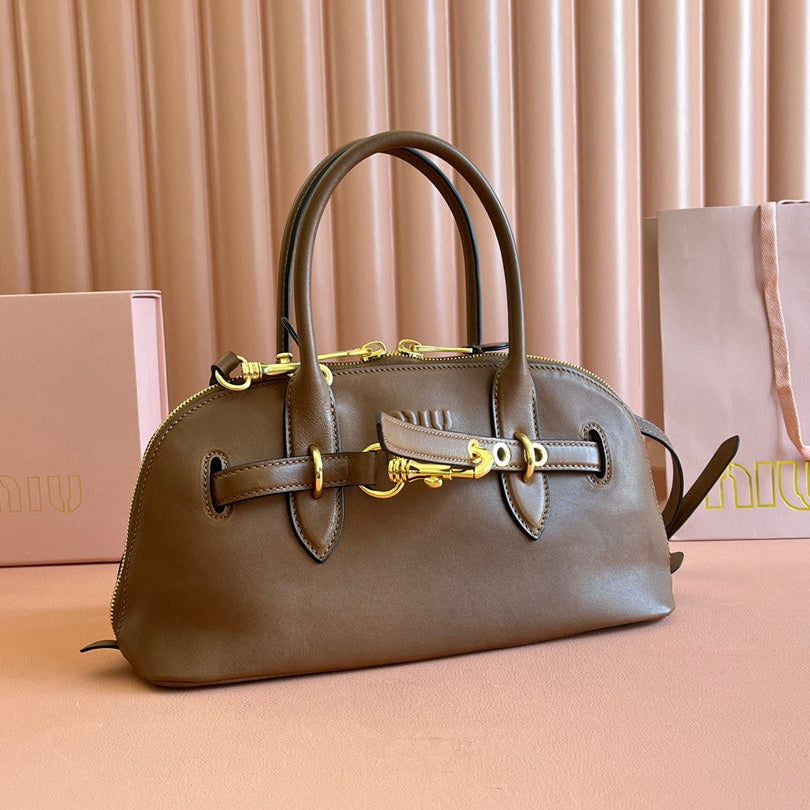 AVENTURE NAPPA BAG 33 IN CARAMEL BROWN LAMBSKIN GOLD HARDWARE