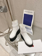 VLOGO LOCKER WHITE CALFSKIN ANKLE BOOT 40MM