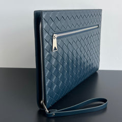INTRECCIATO CLUTCH 32 IN PICKLED BLUEWOOD SOFT CALFSKIN