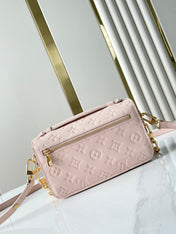 POCHETTE MÉTIS EAST WEST 21 IN PINK OPALE MONOGRAM ECLIPSE CANVAS GOLD BUCKLE