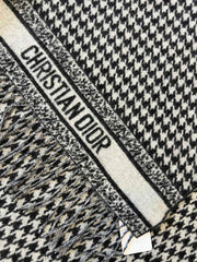 DIOR SCARF 200 CM IN CASHMERE 667143