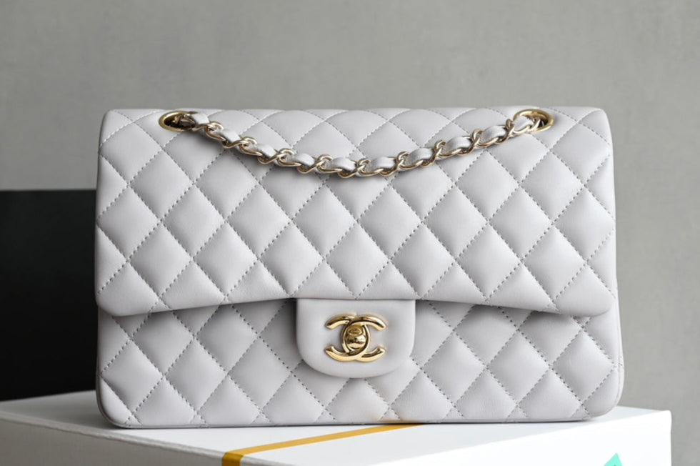 CHANEL 25S FLAP BAG 25.5 CM IN LIGHT GREY LAMBSKIN