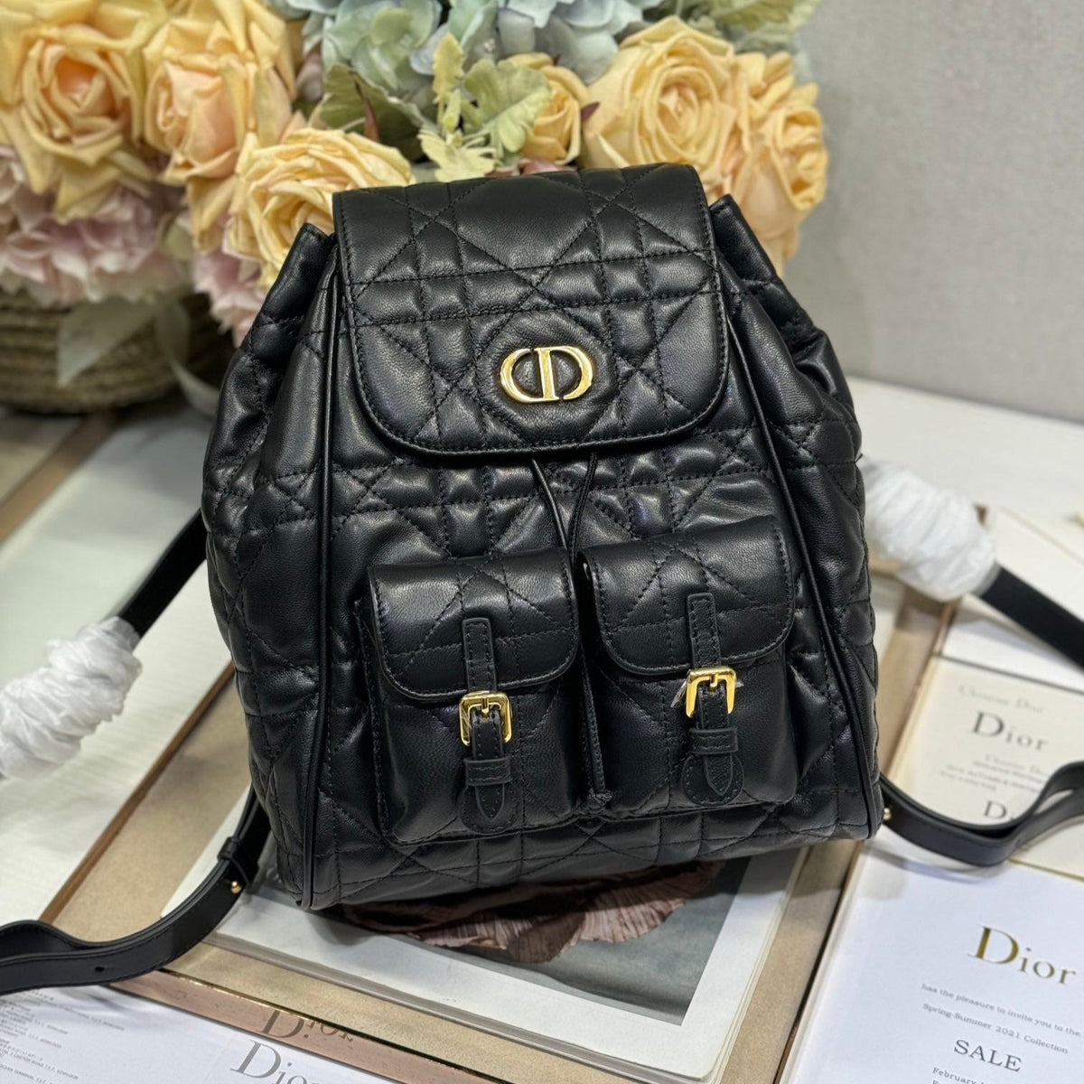 MEDIUM CARO BACKPACK 27 IN BLACK MACROCANNAGE LAMBSKIN